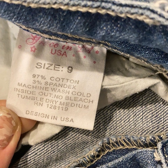 Grace in LA Sz 9/27” Gold, Silver, Crystal studded - Picture 13 of 15